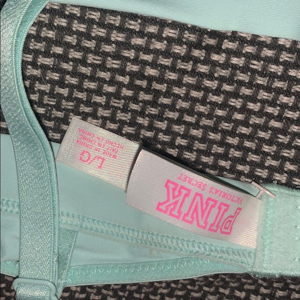 VS Bralette - Picture 3 of 3
